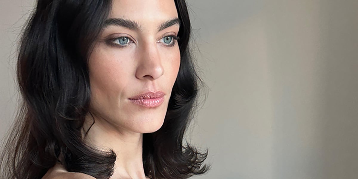 Alexa Chung’s makeup for Carolina Herrera SS26 Show Alexa Chung’s makeup for Carolina Herrera SS26 Show